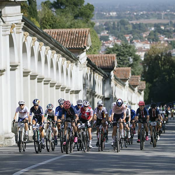 What in the World is Gravel :  The CDC GT at the UCI Worlds