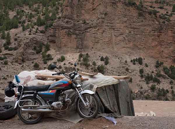 Moto to Morocco: The map &amp; the roundabout