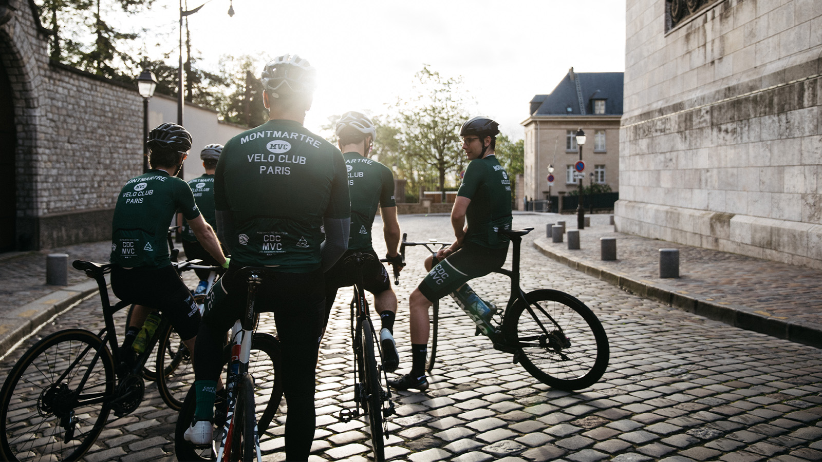 HITTING THE HEIGHTS | THE MONTMARTRE VÉLO CLUB