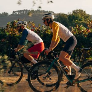 Gravel cycling clothing from Café du Cycliste for spring summer